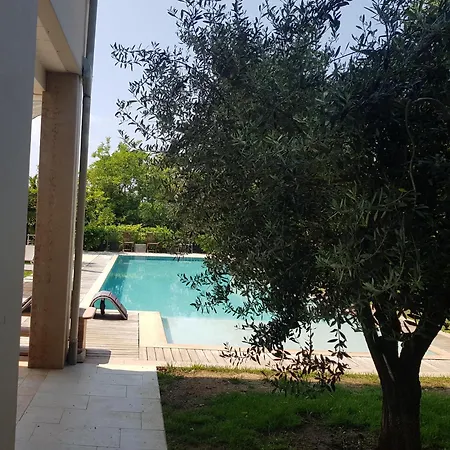 Paradiso Del Garda Belvedere Daire *